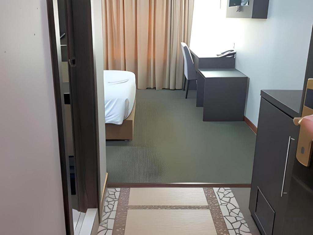 900 Inn Bintulu Exterior photo
