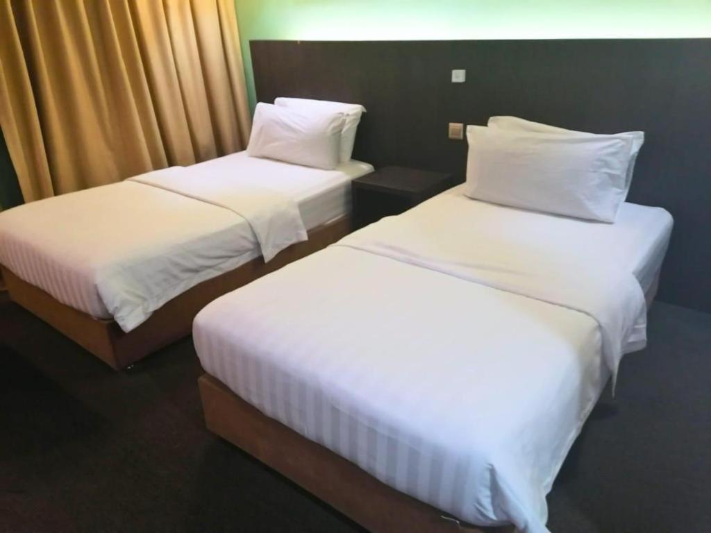 900 Inn Bintulu Exterior photo